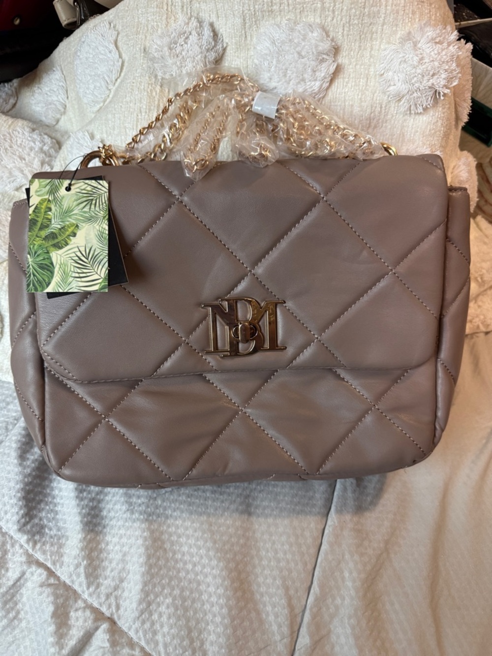 Badgley Mischka Quilted Shoulder Bag in Taupe with Gold Chain new with tags